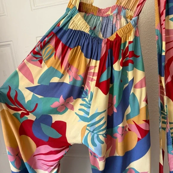NWT ELF HANDMADE multicolor‎ floral tropical halter neck backless rayon jumpsuit